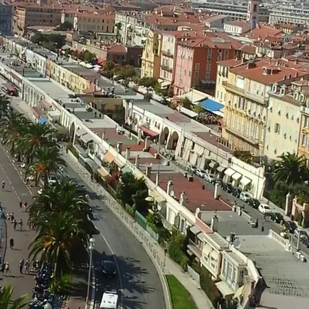 Climatise Dans Bourgeoise Nice