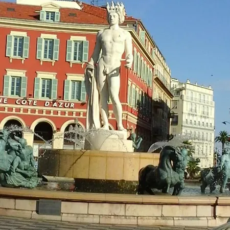 Climatise Dans Bourgeoise Διαμέρισμα *